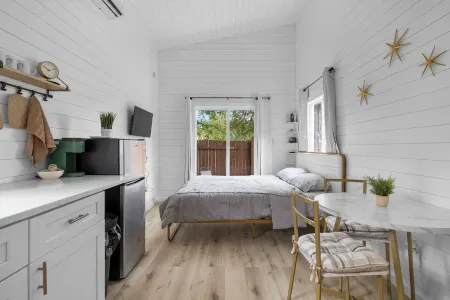 The Tiny Oasis: Luxe Stay with Deck & Private Pool