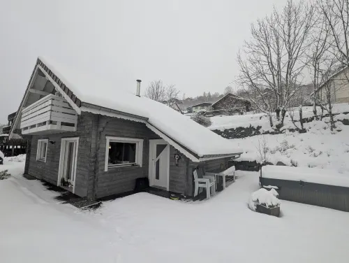 Chalet Sauna Jacuzzi 6 People