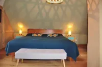 Unser Ostseehaus - cozy apartment in a farmhouse with garden Hotels in Saal