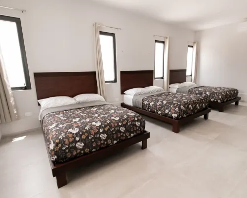 Water Front property for large families. With all the amenities you need. Hotels in Chelem