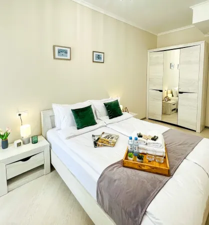 Vibrant Design | Balcony | Self Checkin | Netflix Отели рядом с достопримечательностью «Горнолыжный курорт Цахкадзор»