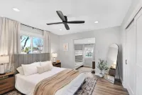 Charming 3-bedroom lake house in Waterford with amazing views