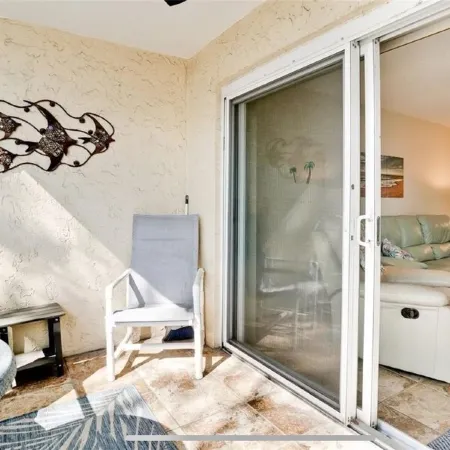 Beachfront Gulf Views 2BR 2BA with pool and elevator -just steps to the beach