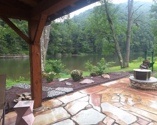 Great location directly on Big Pine Creek with trail access Hotels in McHenry Township