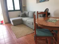 Cozy beachfront apartment with wonderful sunsets エル・コティージョのホテル