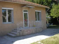 Le nid de la sorguette Hotels in Monteux