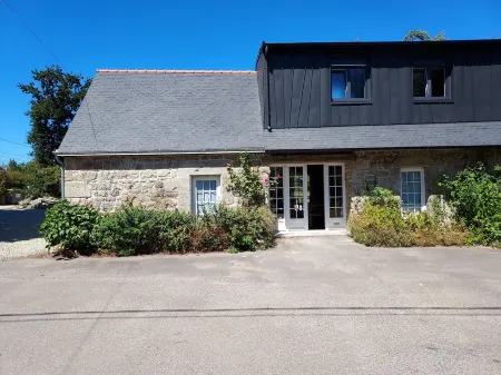 Maison bretonne à la ferme de Léanou - 1km from the beach - Fouesnant - 8 people