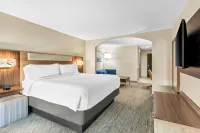 Holiday Inn Express & Suites Pauls Valley