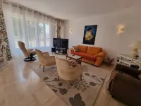 2 Bedroom Apartment in Antibes