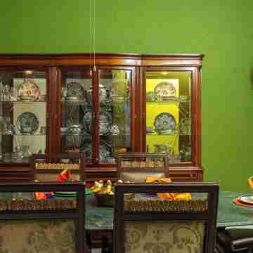 Luxury House 25 for 6-7 p, with Pool Cancun! Dining/Meeting Rooms