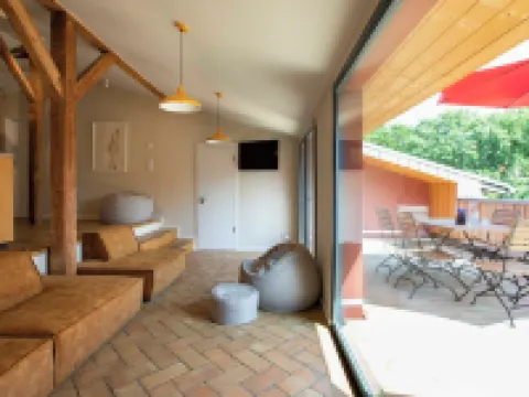 Große Wohnung mit Loggia Direkt im Naturschutzgebiet テンプリーンのホテル