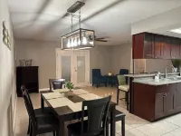 Charming 3-bedroom house in pleasant Port Richey with AC, WiFi