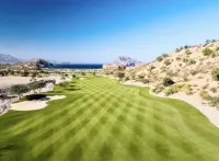 Enjoy 360 degree views from the eagle's nest and roof garden