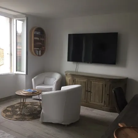 Loft Charmant Dans les Quartiers Provençaux de Cogolin