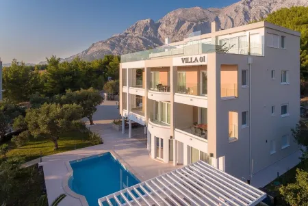 Promajna Villa 01, Apartment 02 (2 + 2, 1st floor) Отели в г. Промајна