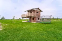 Peace & luxury farm -  POOL, Labyrinth near beach Hotels in Haldimand County