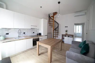 Casa Enea Milano Navigli, Relax Apt in the heart of Navigli Hotels in San Cristoforo Sul Naviglio