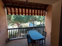 Apartment swimming pool residence le Trident in Hyères, Giens