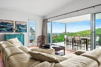 Fiskardo- Gerringong,  Views of ocean and rolling hills.