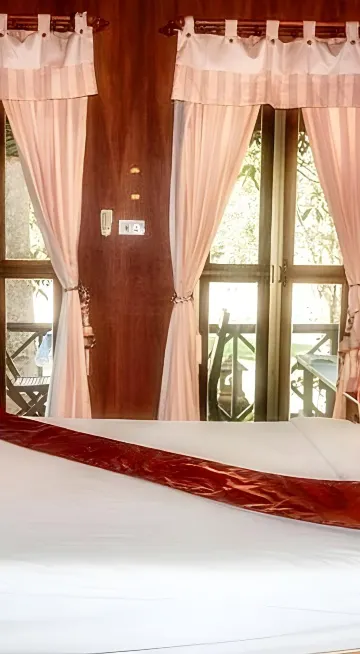 ห้องดีลักซ์พร้อมวิวแม่น้ำ(เตียงควีนไซส์)