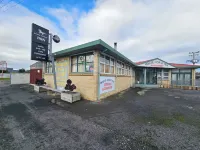 Whitehorse Inn - bar
