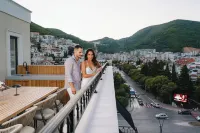 Kondo Hotel Allure - Mountain view