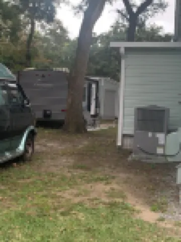 Delightful Camper RV with AC in charming Murrells Inlet - walk to restaurants