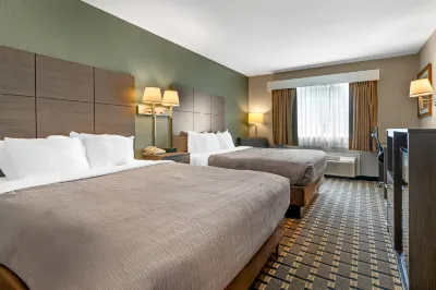 Quality Inn Mauston I-90 Royal Bank附近的飯店