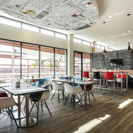 ibis Mackay