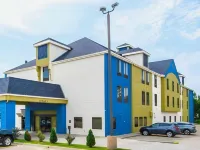 Red Lion Inn & Suites Blue Springs Hotel a Blue Springs