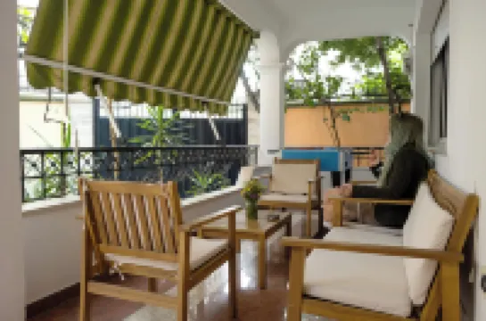 Mandarine Hostel Hotel di Tirana