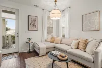 Downtown Ocean Springs Cottage with Golf Cart