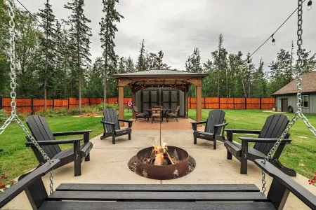 Stoneridge Place Cottage #2 - Vacation or Executive Retreat 2BR 2BA Garage!