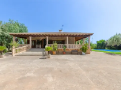 Can Berguins - Villa With Private Pool In Búger Hoteles en Búger