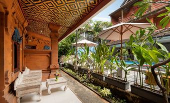 Hotel Lumbung Sari Legian
