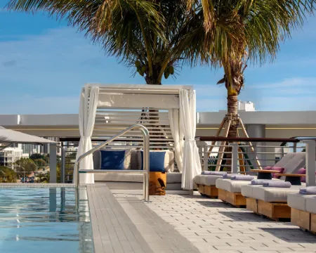 Kimpton HOTEL PALOMAR SOUTH BEACH by IHG โรงแรมในไมอามีบีช