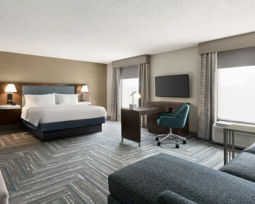 Hampton Inn & Suites Salisbury/Fruitland Hotels in Wicomico County
