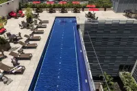 Cayena-Caracas - piscina