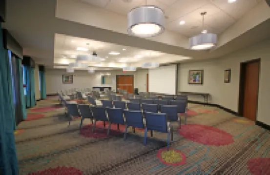 Holiday Inn Express & Suites CHARLOTTE NORTH by IHG