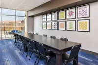 Holiday Inn Express & Suites LEE'S SUMMIT - KANSAS CITY by IHG Hotels in Lee's Summit