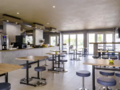 Ibis Budget Arles Sud Fourchon โรงแรมในอาร์ล