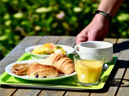 Ibis Budget Vannes Отели в г. Плекоп