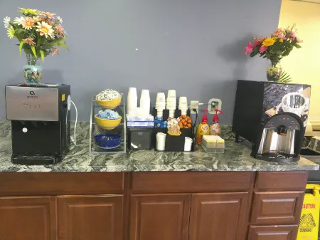 Red Roof Inn Hampton Coliseum