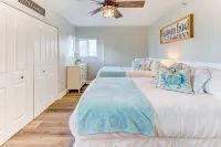 OCEANFRONT 4b/3ba St. Pete/Clearwater. Heated Pool. Patio. Paddleboards Hotel a Redington Beach