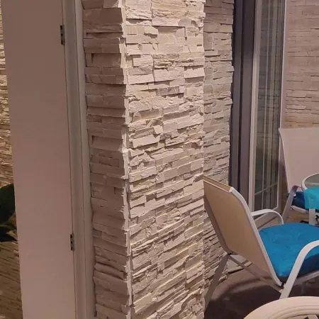 Apartment - Sleeps 2 - Parking - Balcony