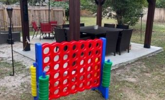 Master Classic-1 8 mi to Augusta National Golf Co