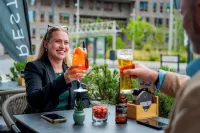 Holiday Inn EINDHOVEN AIRPORT by IHG - bar