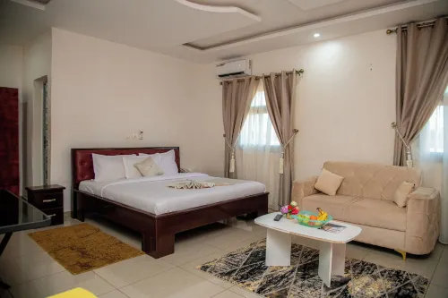 Eden Palace Hotels in Ferkessedougou