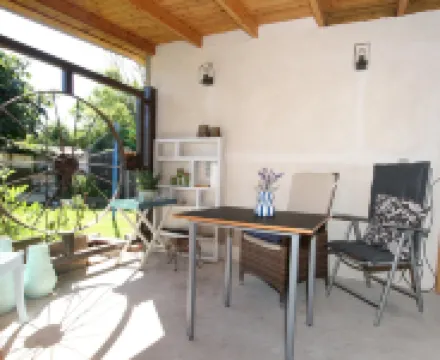 Luxuriose Ferienwohnung mit Terrasse, Wiek