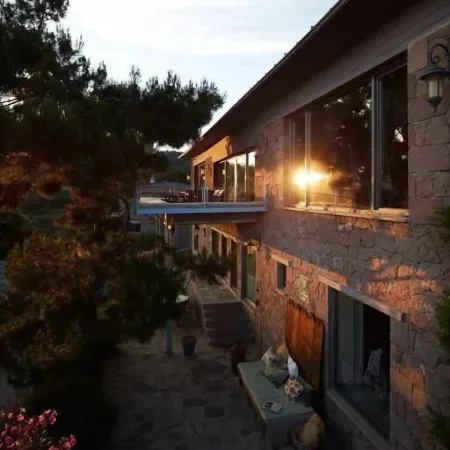 Mila House